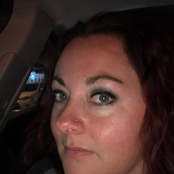 Meet your Posher, Mandie - Picture 5 of 5